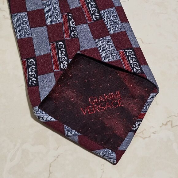 Vintage Gianni Versace Silk Aztec Designer Logo Men’s Neck Tie Made In Italy - Picture 4 of 10